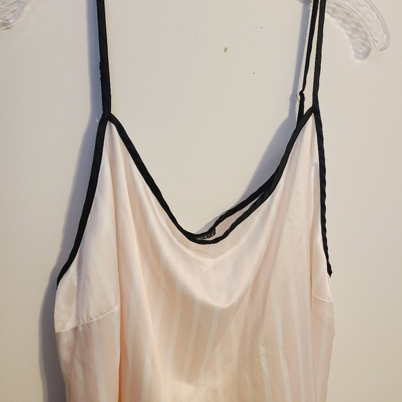 Venus | Women's Pink & White Striped Satin Feel Camisole PJ Top (US Size 2X) - Picture 3 of 9